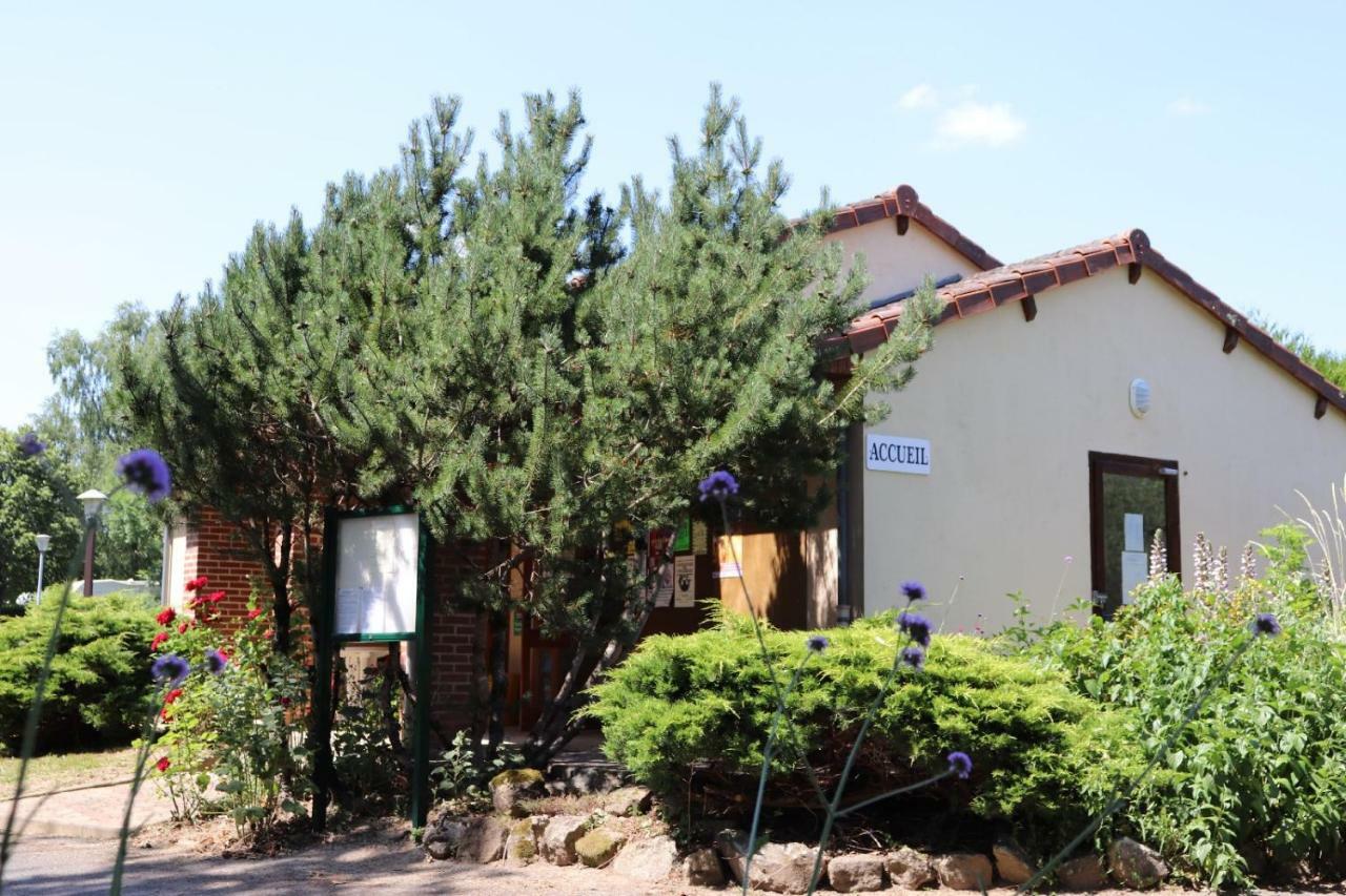 Camping De Ladignac Le Long Bel Air Exterior photo